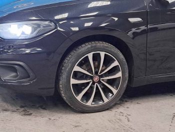 FIAT TIPO 1.3 MJET LOUNGE completo